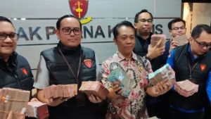 Kejati Tetapkan Kepala Dinas ESDM Jatim Tersangka Pungli