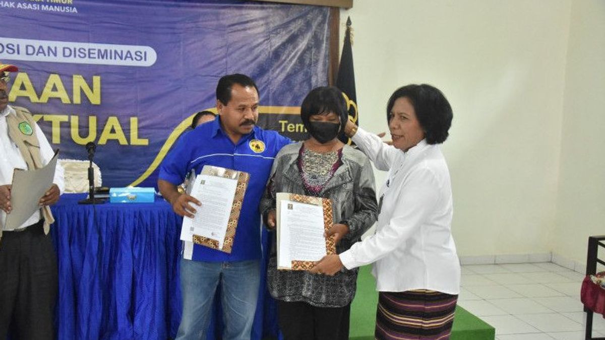 Having Been Arrested For The Immigration Document Case, A Filipino Citizen In NTT Finally Became An Indonesian Citizen