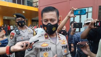 Le Chef De La Police Surveille Les Cas D’abus De Journalistes Tempo à Surabaya, Propam Impliqué