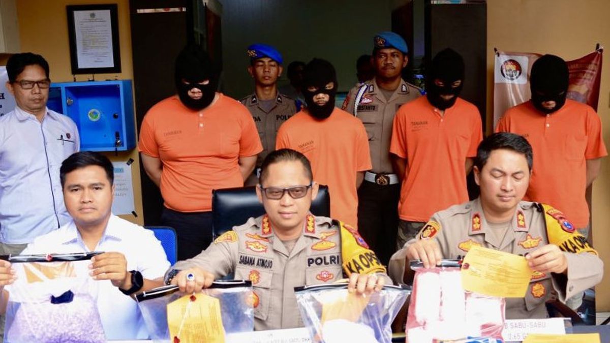Banjarmasin South Kalimantan Police Seize Ecstasy Of IDR 4.48 Billion