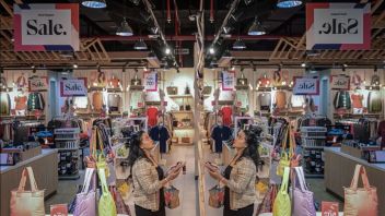 자카르타, 휴일 기간 동안 무료 쇼핑 밤까지 쇼핑 할인을 실시할 예정 