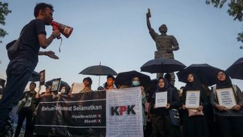 Jokowi's Double Standard: Previously, the KPK Law was Revised, Now Wash Hands