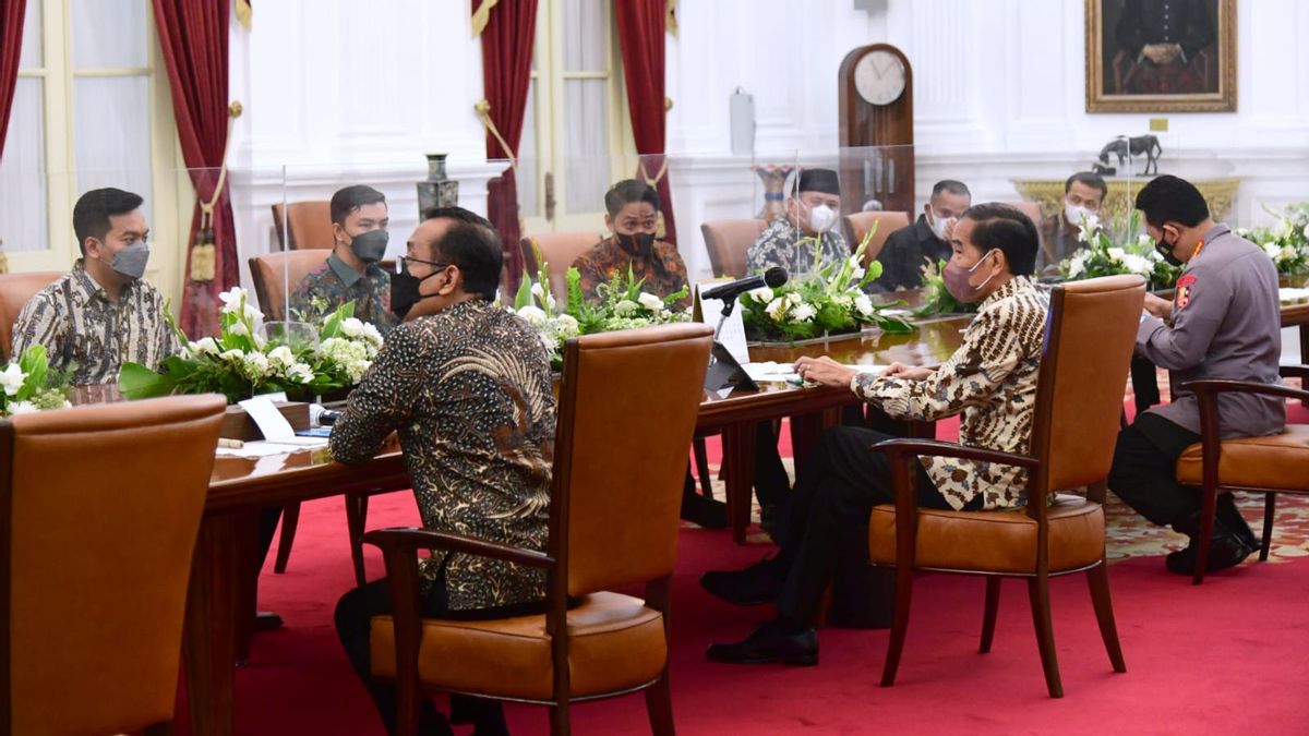 Bertemu Organisasi Mahasiswa, Jokowi Tuntut Anak Muda Tetap Kritis