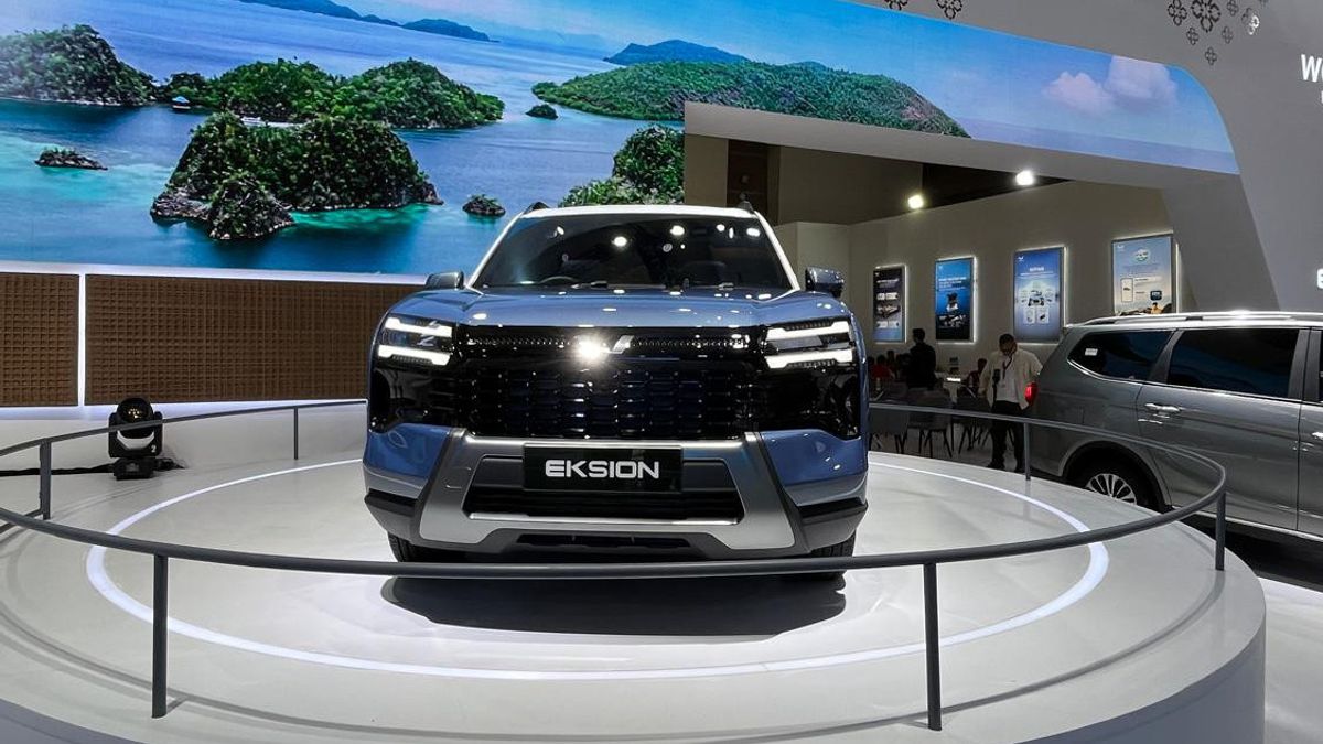 إدخال Wuling Eksion في IIMS كسيارة كهربائية SUV مع خيارات BEV و PHEV