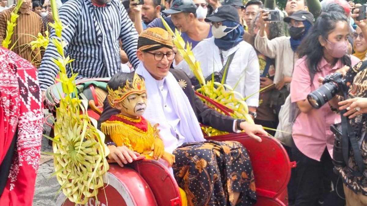 Sandiaga Uno: Perlu Komunikasi dan Pendalaman terkait Isu Pindah Partai