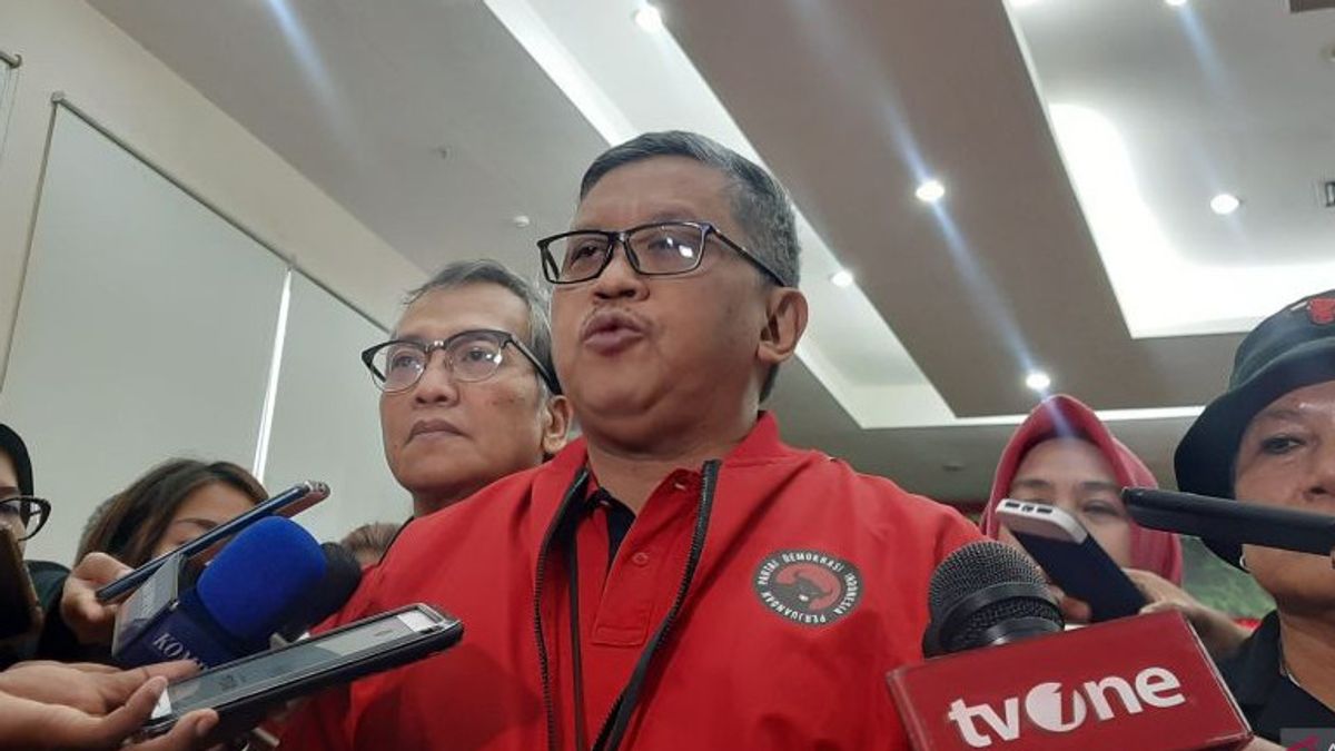 PDIP Regarding Jokowi's Closeness With Prabowo: The President Must Stick With His Minister