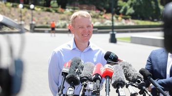 كريس هيبكنز يصبح مرشحا ليحل محل جاسيندا أرديرن كرئيسة وزراء نيوزيلندا
