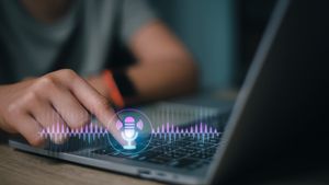 Beberapa Asisten Suara AI Khusus untuk Penulis Ilmiah dan Riset: Solusi Cerdas untuk Produktivitas Akademik