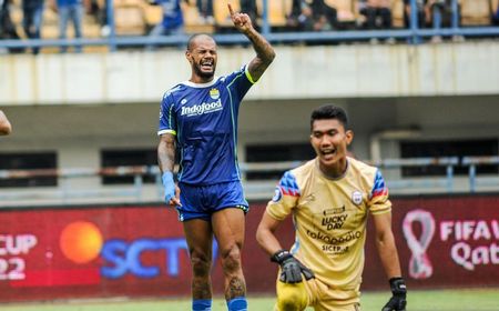 Bawa Persib Bandung Tundukkan RANS Nusantara, Sukses Luis Milla dalam Debut Sebagai Pelatih di Liga 1