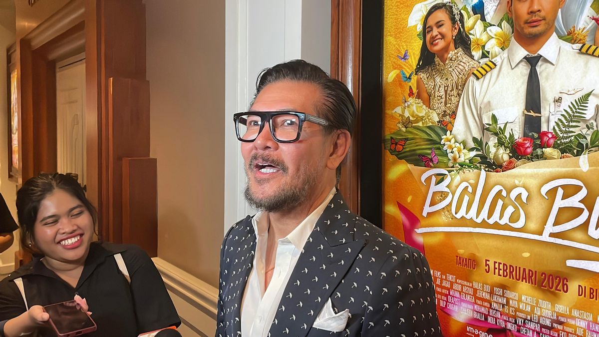 Will Become a Grandfather, Ferry Salim Has Prepared a Unique Call