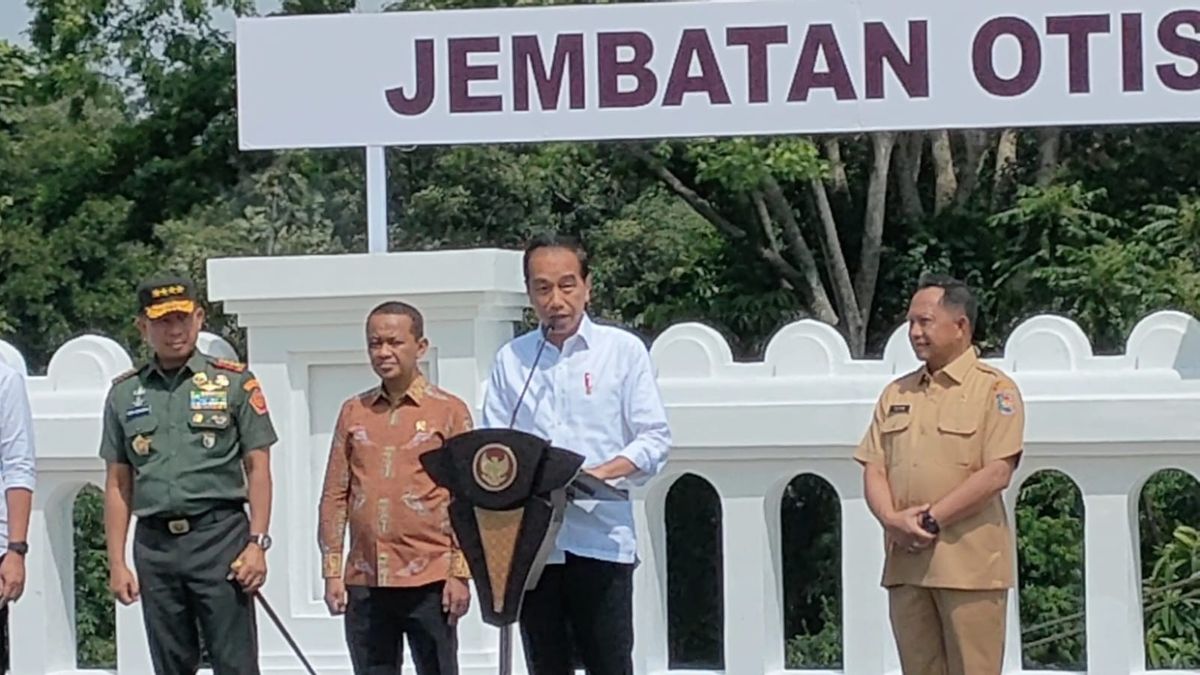 A propos de transactions de milliards de roupies lors de l’élection, Jokowi : Cela doit y avoir un processus juridique