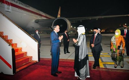 Presiden Joko Widodo Tiba di Abu Dhabi untuk Bertemu Putra Mahkota Sheikh Mohammed bin Zayed