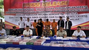 La police de Riau a saisi 40 000 paquets de cigarettes illégales à Pekanbaru
