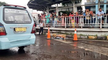 Terpeleset di Halte Busway Tanjung Priok, Wanita Muda Tewas Terlindas Bus TransJakarta