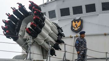 第42回ASEAN首脳会議を守って、TNI司令官のユドはラブアンバジョの軍艦に警告します