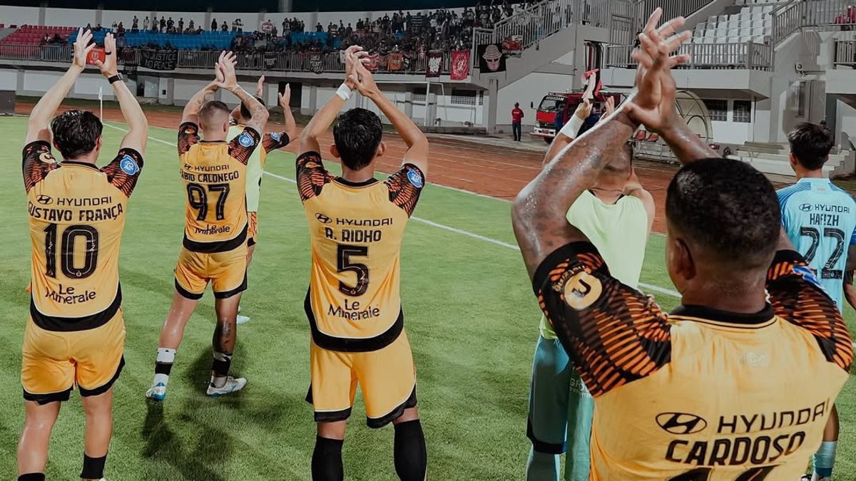 Kembali Terusir, Persija Gelar Laga Kandang Lawan PSBS di Stadion Manahan Tanpa Penonton