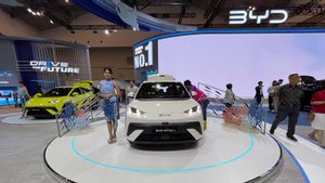 Lengkap dan Futuristik, Booth BYD yang Pamerkan 6 Lini EV Unggulan Jadi Sorotan di GJAW 2025