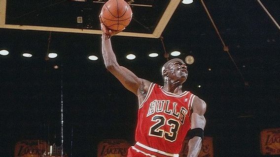 Efek Kepindahan Messi ke PSG terhadap Kocek Michael Jordan, Raup Rp101 Miliar per 1 Akhir Pekan