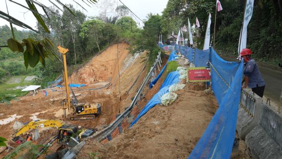 PU部长确保Medan-Sibolga国家公路在H-7 Lebaran期间准备好供游客通行