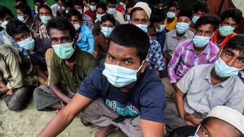 107 Imigran Rohingya Masih Terkatung-katung di Aula Kantor Camat di Bireuen