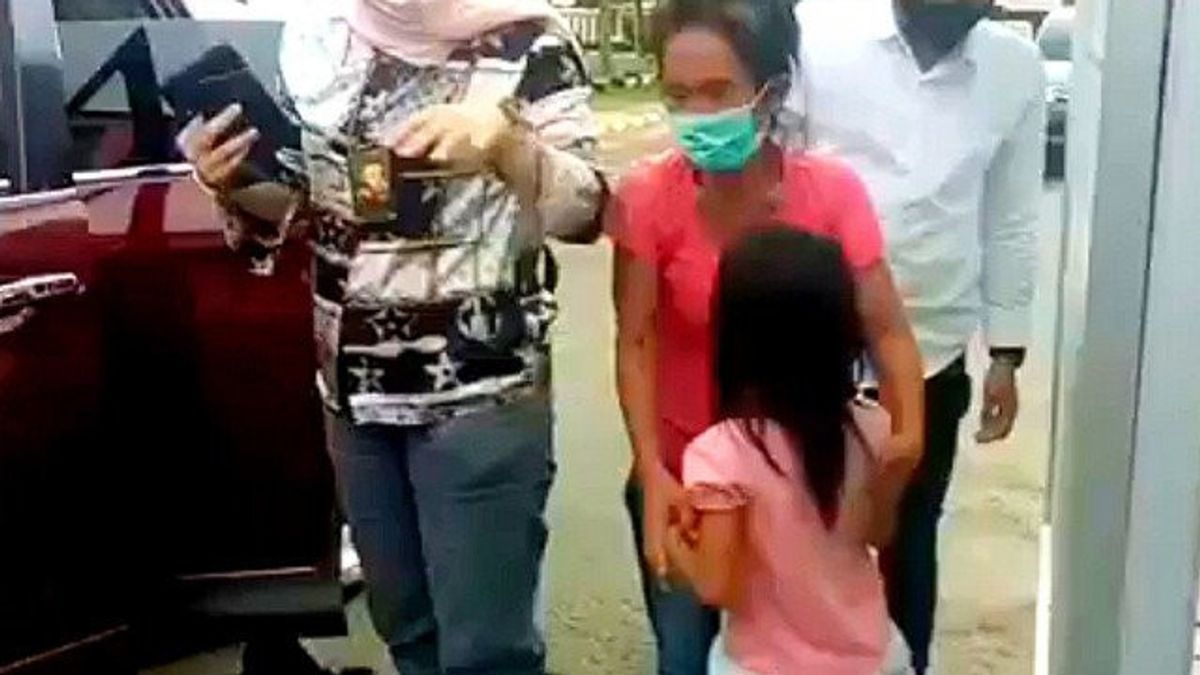 Polisi Amankan Perempuan Ekploitasi Anak Jadi Pengemis di Palembang, Alasannya Mengisi Watu Luang Belajar Daring