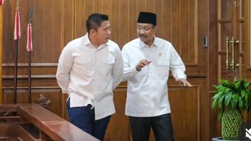 Bertemu Mensos, Seskab Bahas BLT untuk Pengungsi Sumatera Minimal Rp8 Juta per KK