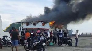 Un croisière à Bengkalis, incendié, aurait été suivi par un courant dans les espaces des passagers