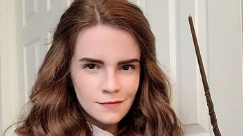  Semblable à Emma Watson, Cette Femme Est Souvent Considérée Comme Hermione 