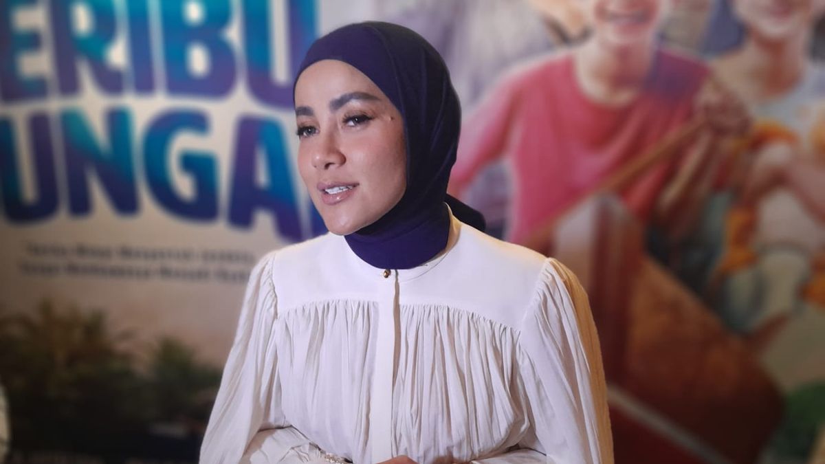 Olla Ramlan Nostalgia Keindahan Masa Kecil Saat Syuting Film Jendela Seribu Sungai