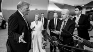 Trump Peringatkan Kapal Iran yang Mendekat Blokade AS akan Dihancurkan