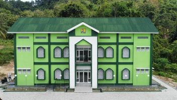 社会学家将国家预算用于伊斯兰寄宿学校康复,作为国家保护学生责任的形式