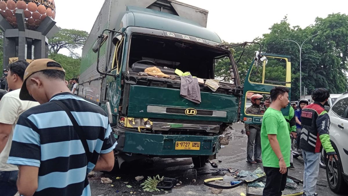 Sopir Truk Ugal-ugalan di Tangerang Positif Sabu