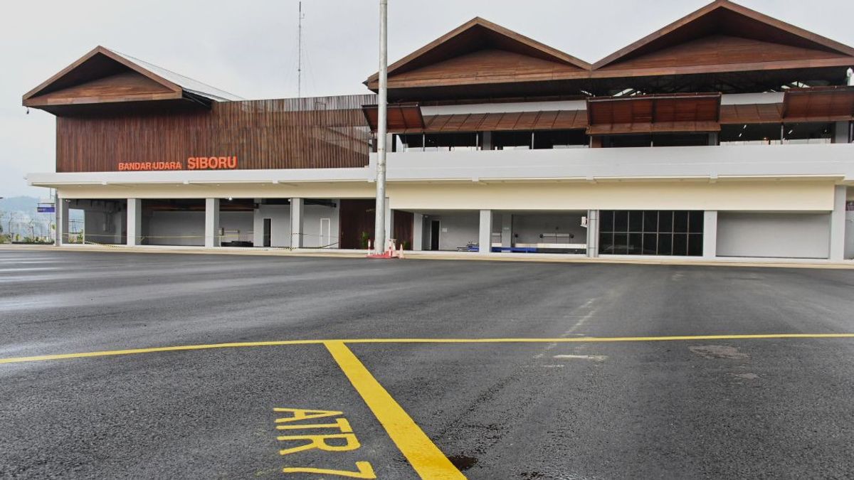 أصبح افتتاح مطار سيبورو في فاكفاك ريجنسي من قبل الرئيس جوكو ويدودو أحد نجاحات العديد من مشاريع PTPP في بابوا