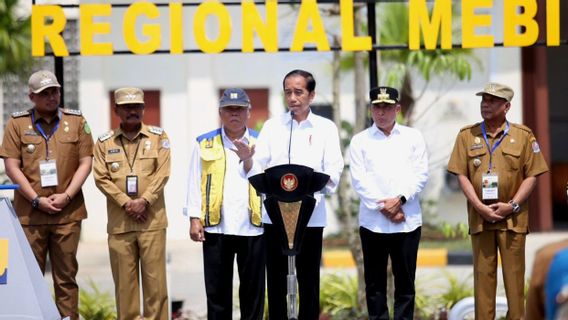 Jokowi Resmikan Jembatan Aek Tano Ponggol yang Telan Biaya Rp173 Miliar