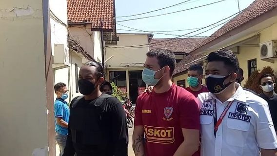 2 البلغارية WN بوبول 29 بيانات العملاء في Pasuruan استخدام القشط الحيل، Rp493 مليون يختفي