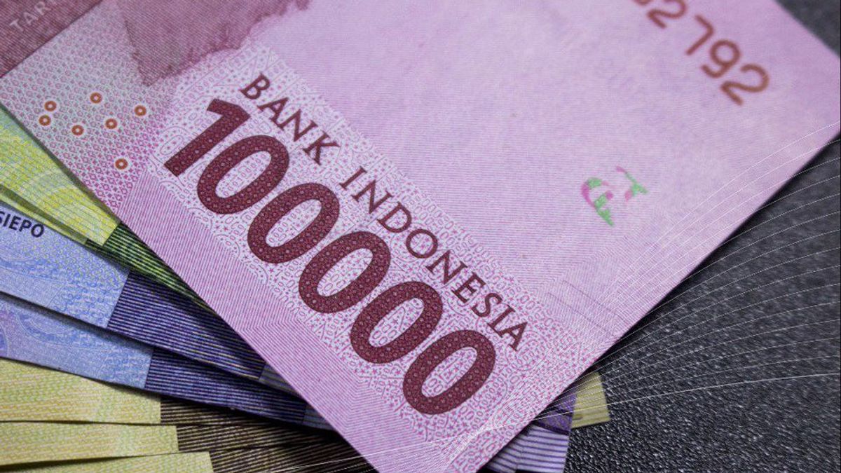 Faced With A Variety Of Positive Sentiments, The Rupiah Was Opened Up Thursday To Strengthen To Rp15,163 Per US Dollar