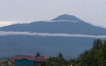 Perhatian! Gunung Slamet dalam Status Waspada