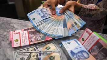 弱体化したルピアが中間層に与える実質的な影響