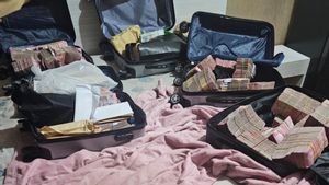 KPK Ungkap Uang Rp5 M dalam Koper Terkait Kasus Importasi Ditjen Bea Cukai Ditemukan di Safe House