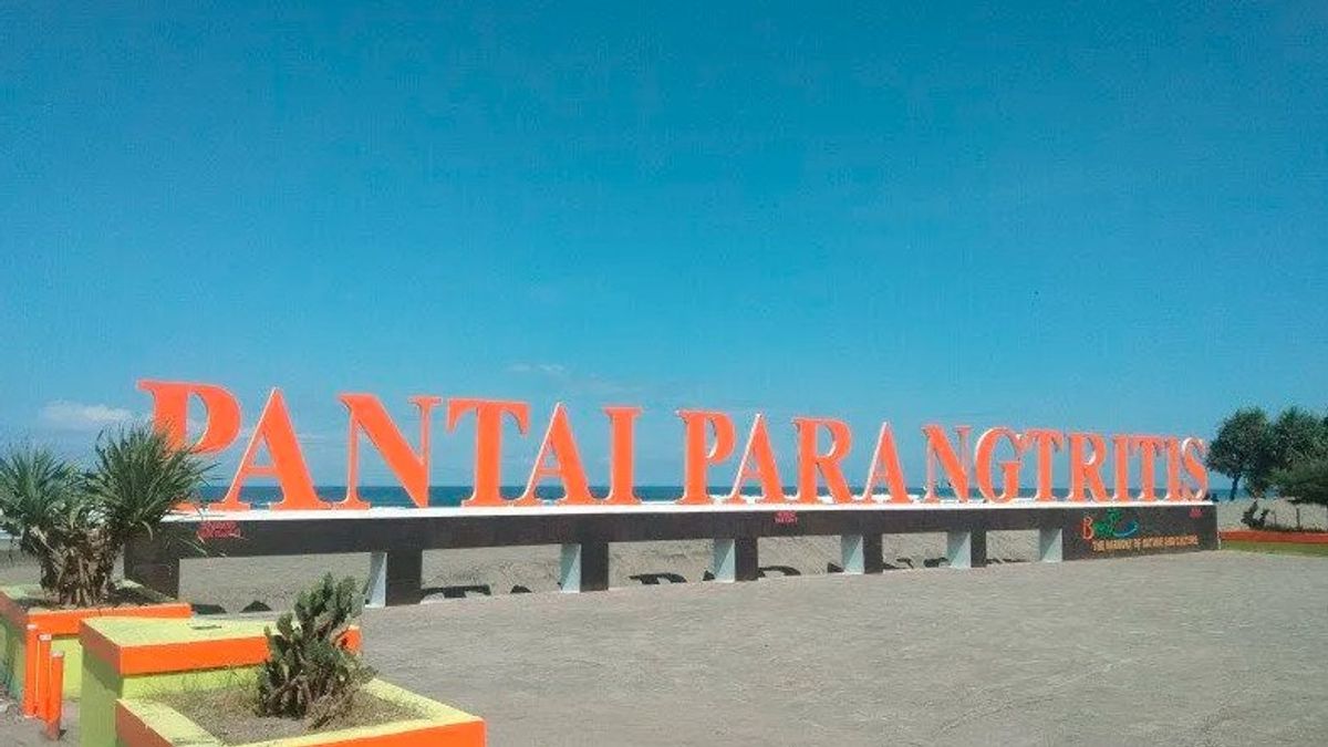 Berita Bantul: Pantai Parangtritis Jadi Primadona Wisatawan ke Bantul