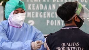 DPR Tanggapi Teguran WHO soal Pemerataan Vaksin di Luar Jawa-Bali