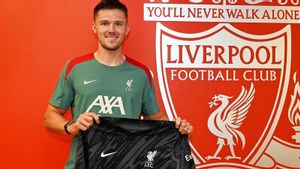 Punya Kiper Baru, Liverpool Resmi Rekrut Freddie Woodman