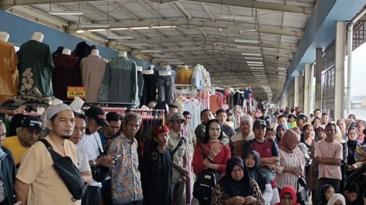 Le conseil d’administration de JPM Tanah Abang continue d’augmenter la taxe des commerçants malgré le rejet massif