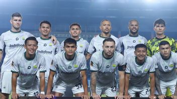 Kick-off Liga 1 2024/2025: Persib Ditantang PSBS Biak