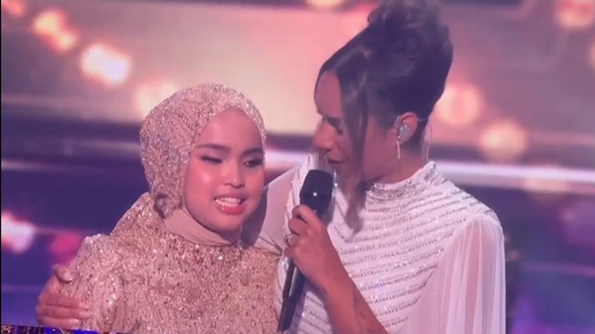Putri Ariani和Leona Lewis Bawakan Run在美国的Got Talent决赛公告中的二重奏