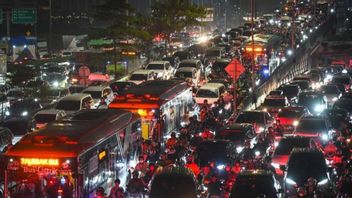 Jokowi Tegaskan Kemacetan Jakarta Bikin Indonesia Rugi Rp65 Triliun dalam Memori Hari Ini, 8 Januari 2019