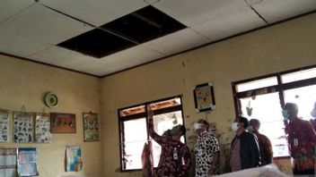6 Years Of Waiting, New Kudus Regency Government Budgeted IDR 200 Million To Repair SDN 6 Terban After Ceiling Collapses Affecting Students