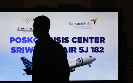 Rion Warga Lubuklinggau Sumsel Transit di Jakarta, Pesawat Dialihkan dari NAM Air ke Sriwijaya SJ-182