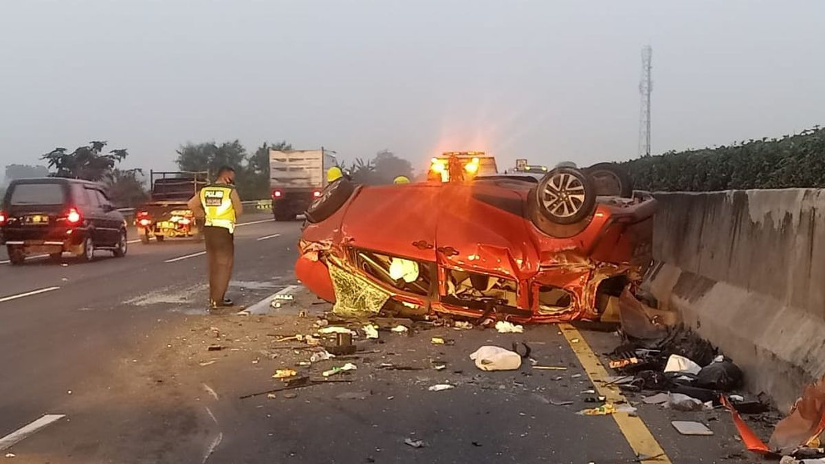 Tiga Mobil Terlibat Kecelakaan di Tol Tangerang-Merak KM 48.400
