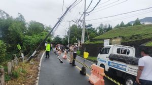 Landslides Hit Ngade Ternate Tourism Area, Police-BPBD Conduct Cleaning
